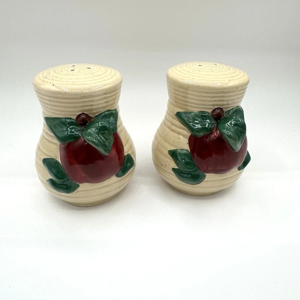 Ceramic Apple Salt & Pepper Shakers Set Country Farmhouse Vintage Pottery